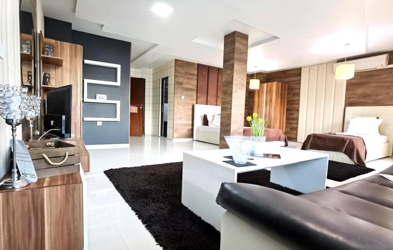 Hotel Acktion Sumen Kültér fotó