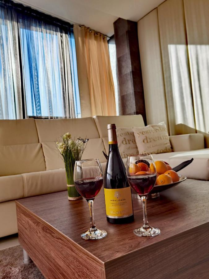 Hotel Acktion Sumen Kültér fotó